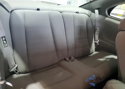 2000 Ford Mustang z USA, uszkodzony, nr VIN 1FAFP4043YF148240